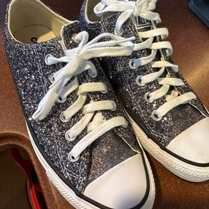 Converse All Star Glitter Low Top Sneakers in Silver/Gray women’s 7.5